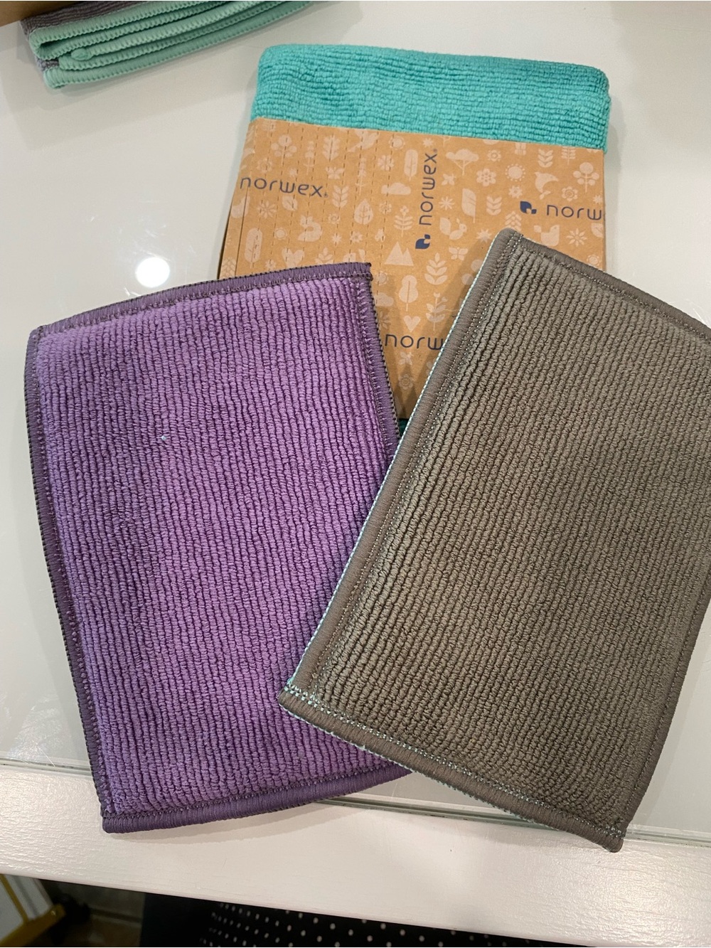 Norwex Green Envirocloth & Counter Cloth Sponges